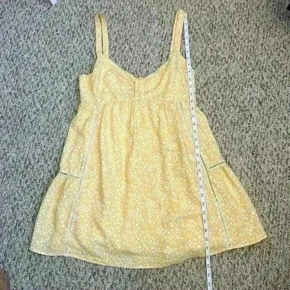 LUSH. Yellow/White Floral Sundress. 70% Linen. Lined. Mini. Elastic Back Wm Sz L - Picture 8 of 13